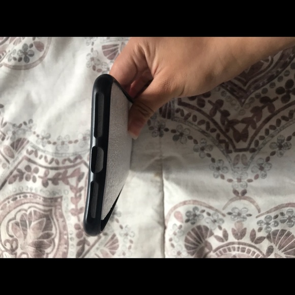 iPhone case - Picture 2 of 2